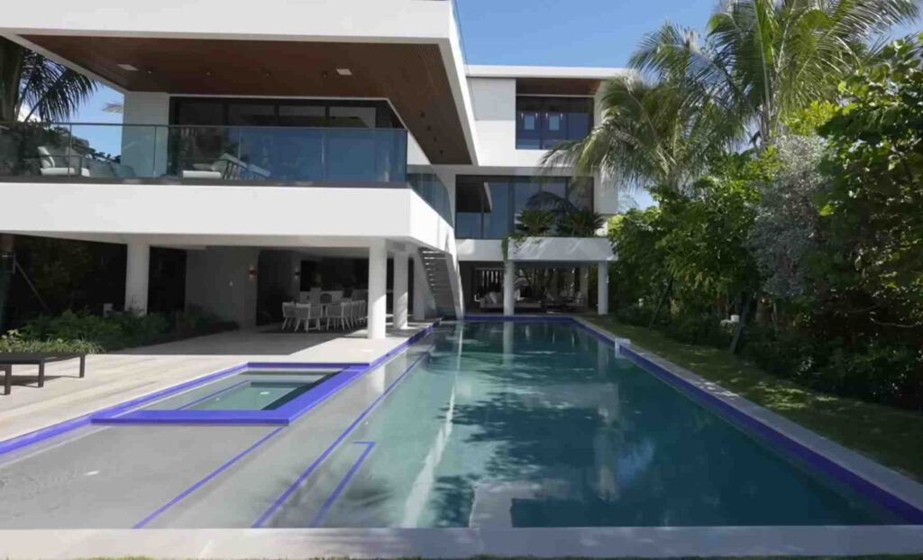 Coco gauff house pool