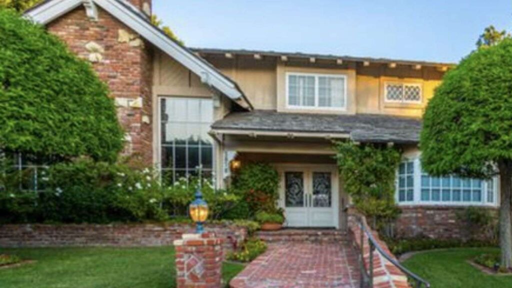  Drake and Josh house