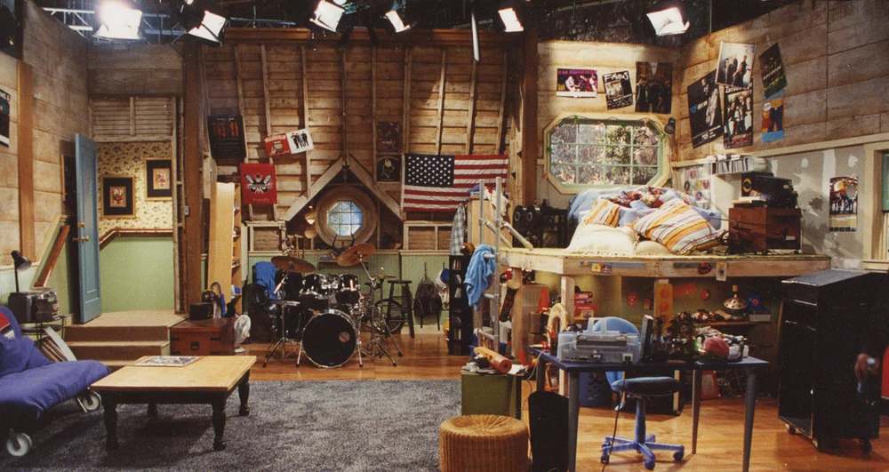 Drake and Josh's bedroom