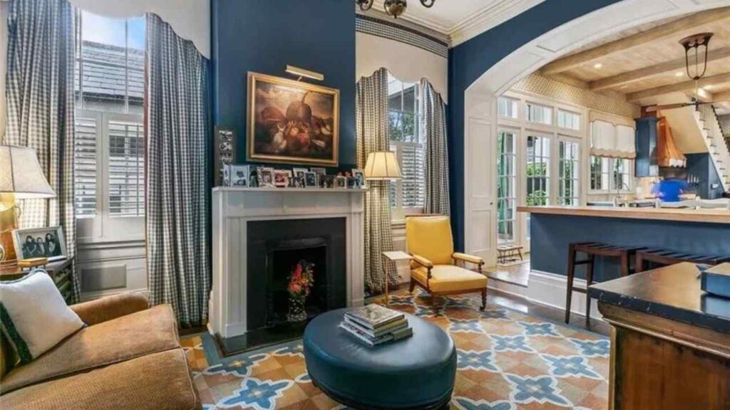 John Goodman Massive Living Room