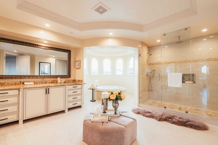 Polo g house bathroom