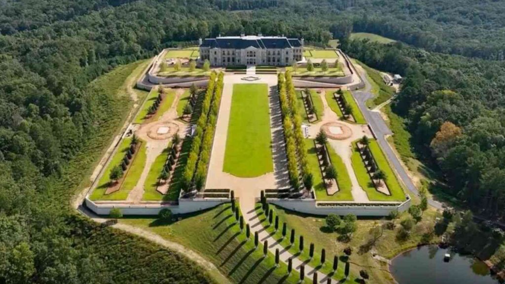 Tyler Perry's million-dollar mansion