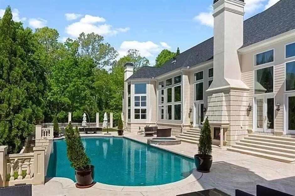 Tyler Perry's pool area of Atlanta mansion