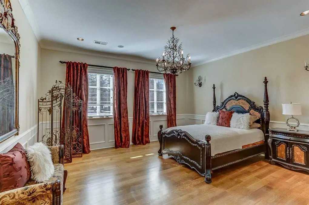 bedroom of ja morants house