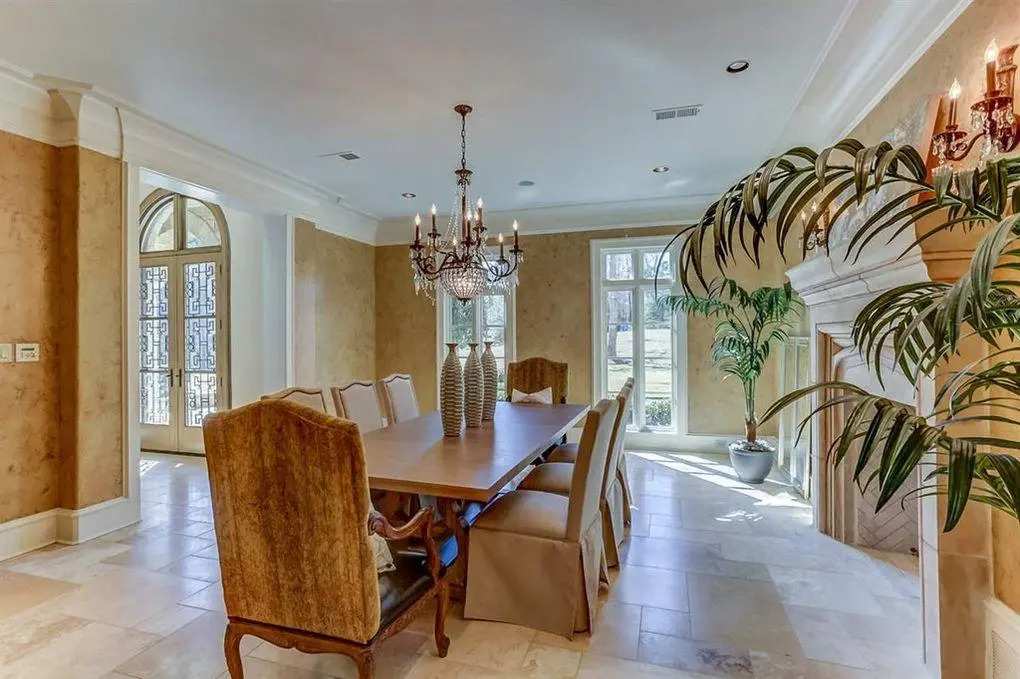 dining area of ja morgants