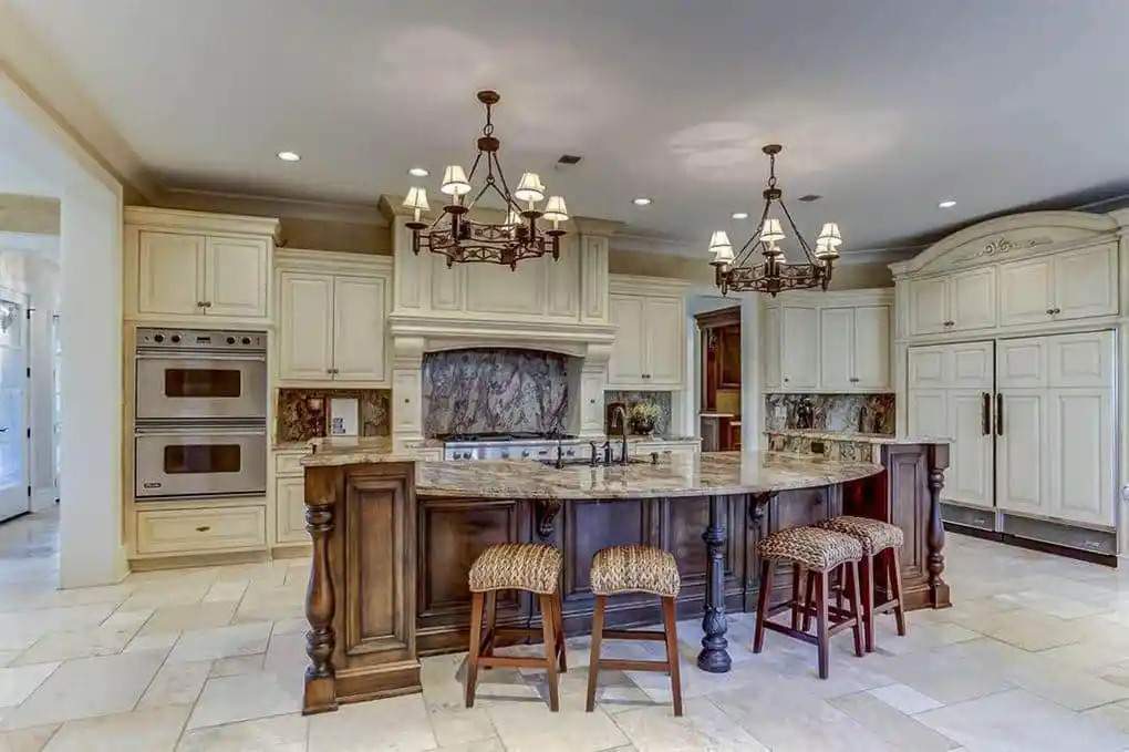 Gourmet Kitchen