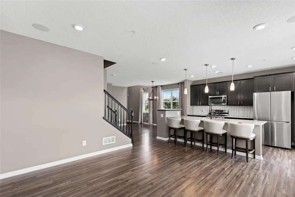 Justin jefferson house dining area