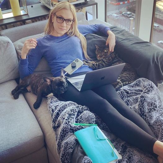kat-timpf-home-office