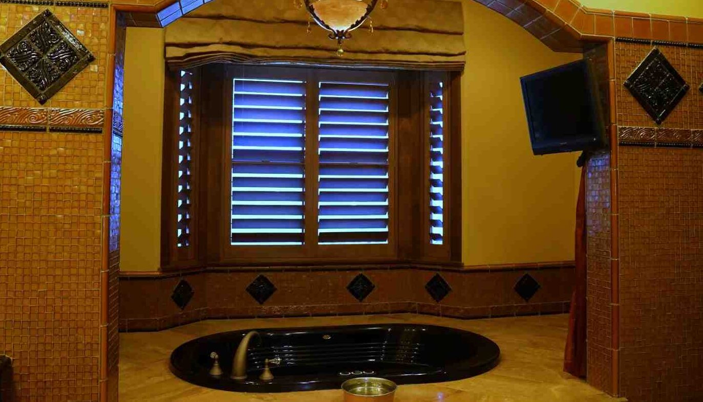 Lavar Ball's luxurious bathroom