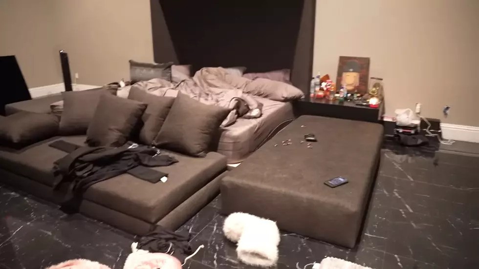 Bedroom of trippie redd house