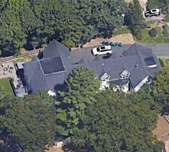 outdoor amenities of jayson tatum house