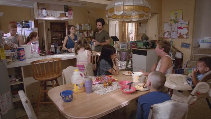 Shameless house kitchen 