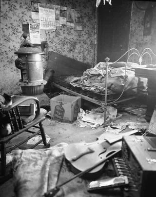 ed gein house bedroom