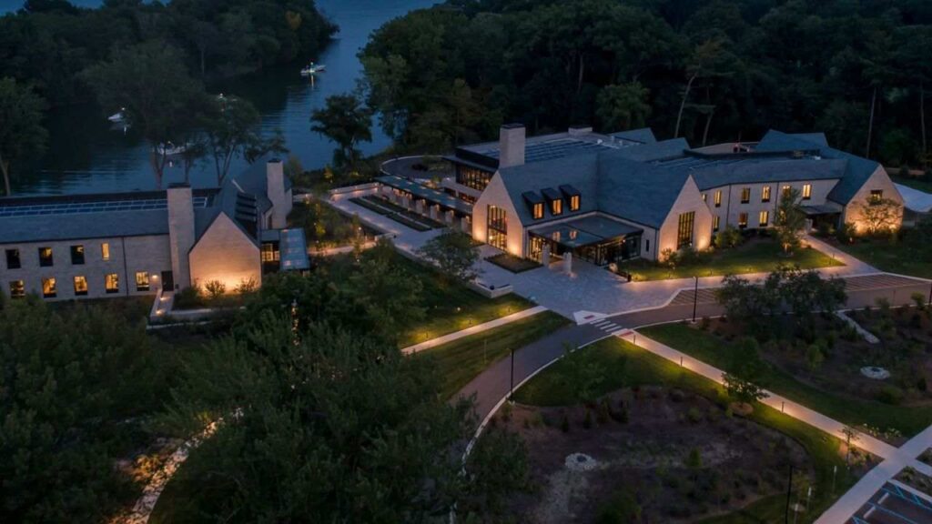 Aerial photo of Edsel and Eleanor Ford House
