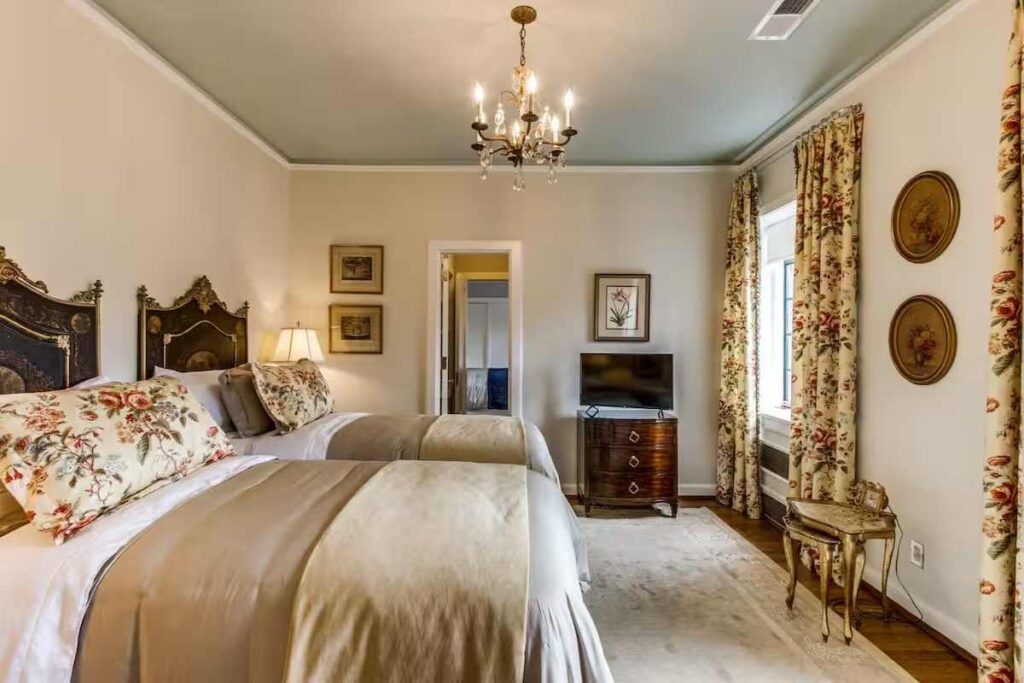 Julian price house bedroom