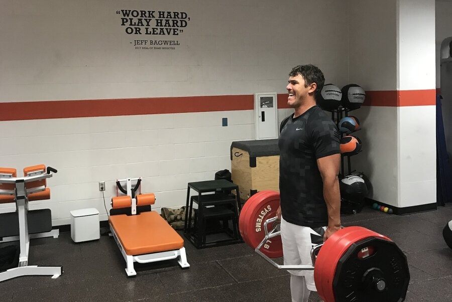 brooks koepka in gym